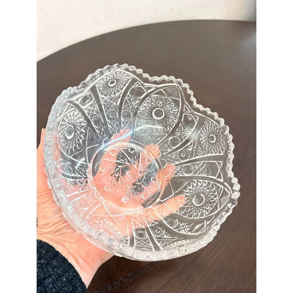 Vintage Imperial Glass Daisy & Button Round Bowl Sawtooth Edge Serving Piece